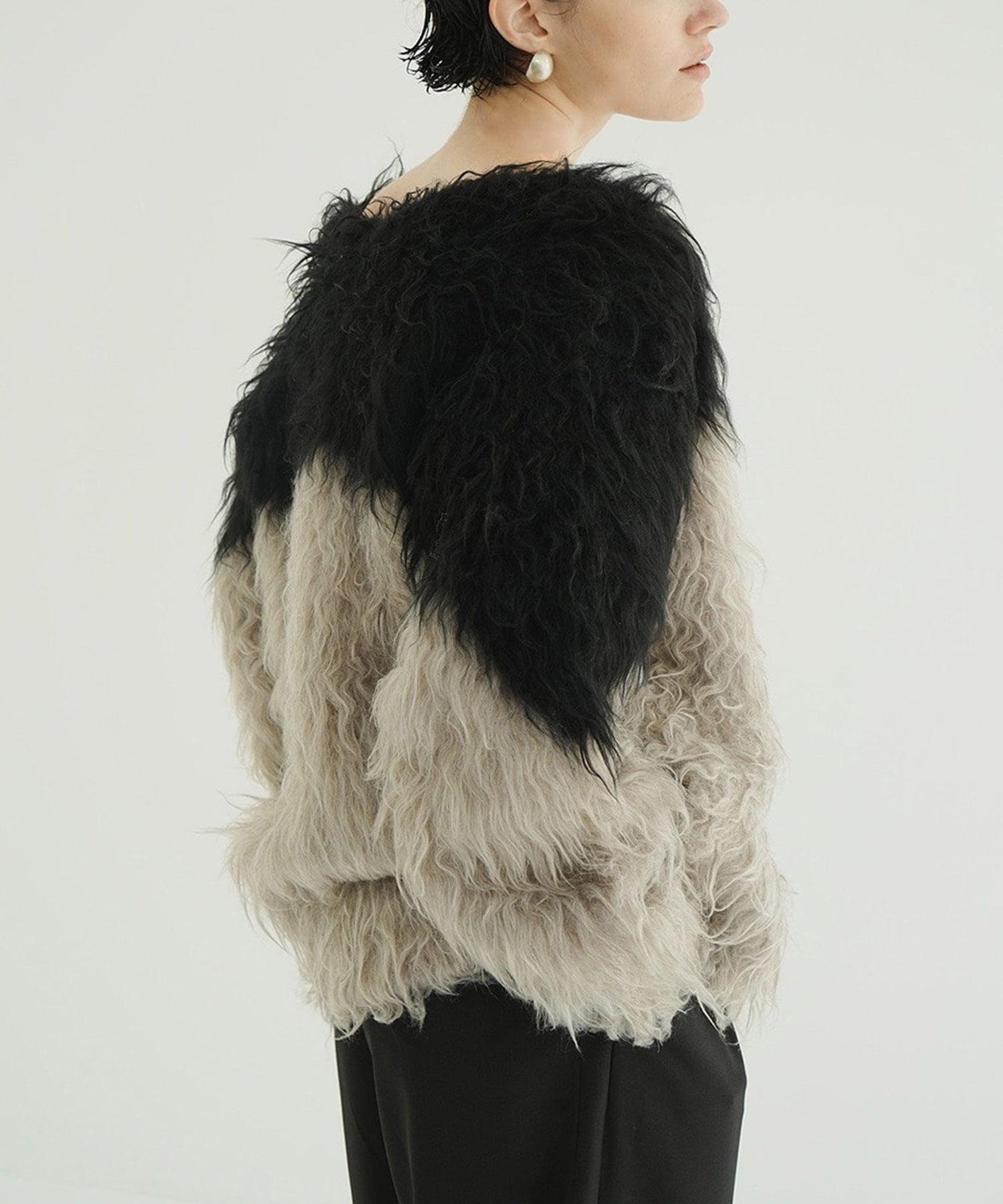 BI COLOR SHAGGY KNIT CARDIGAN