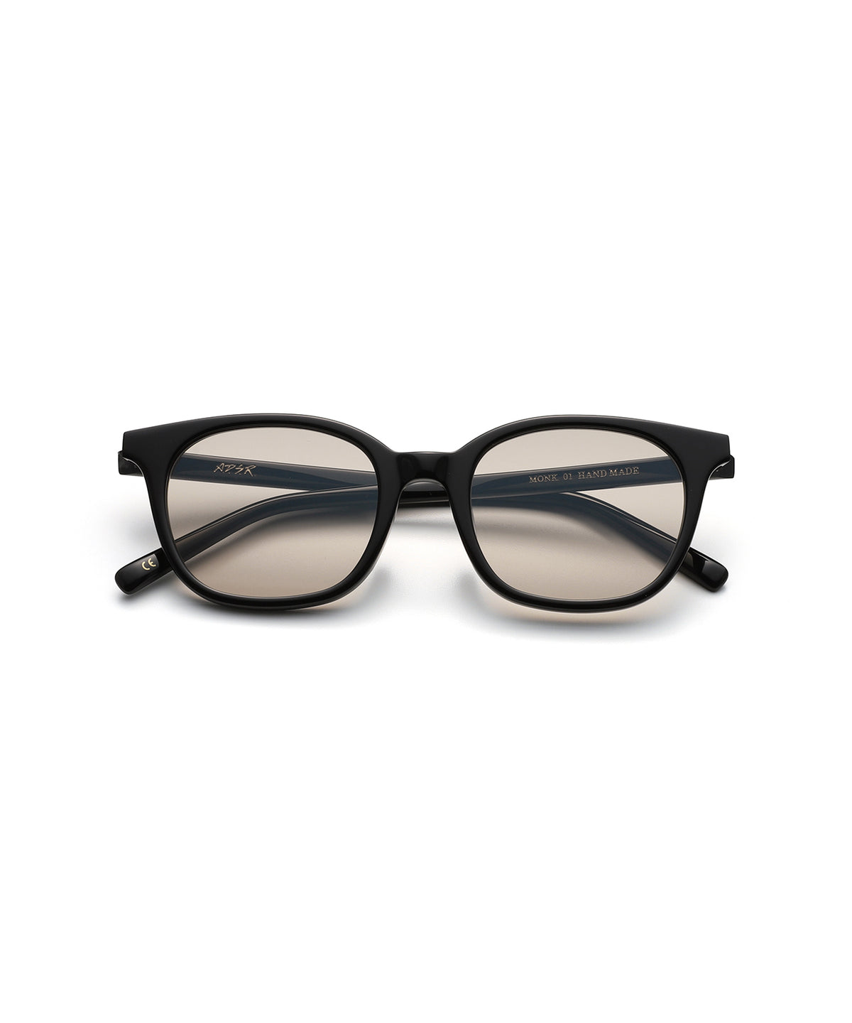 MONK01 - Shiny Black
