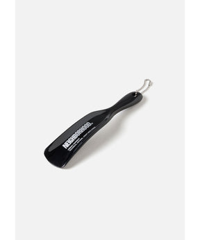 SHOEHORN