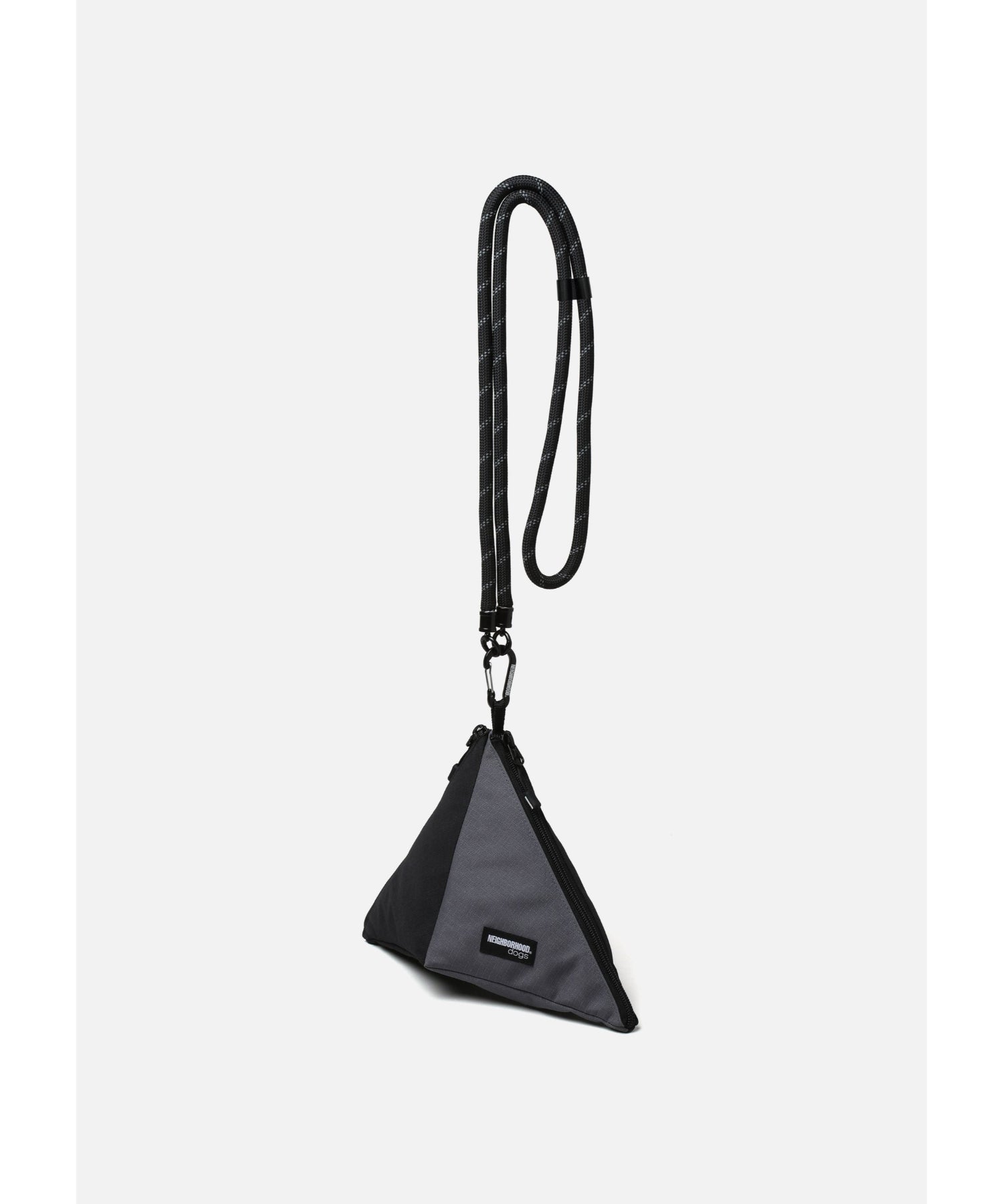 DOG TRIANGLE POUCH