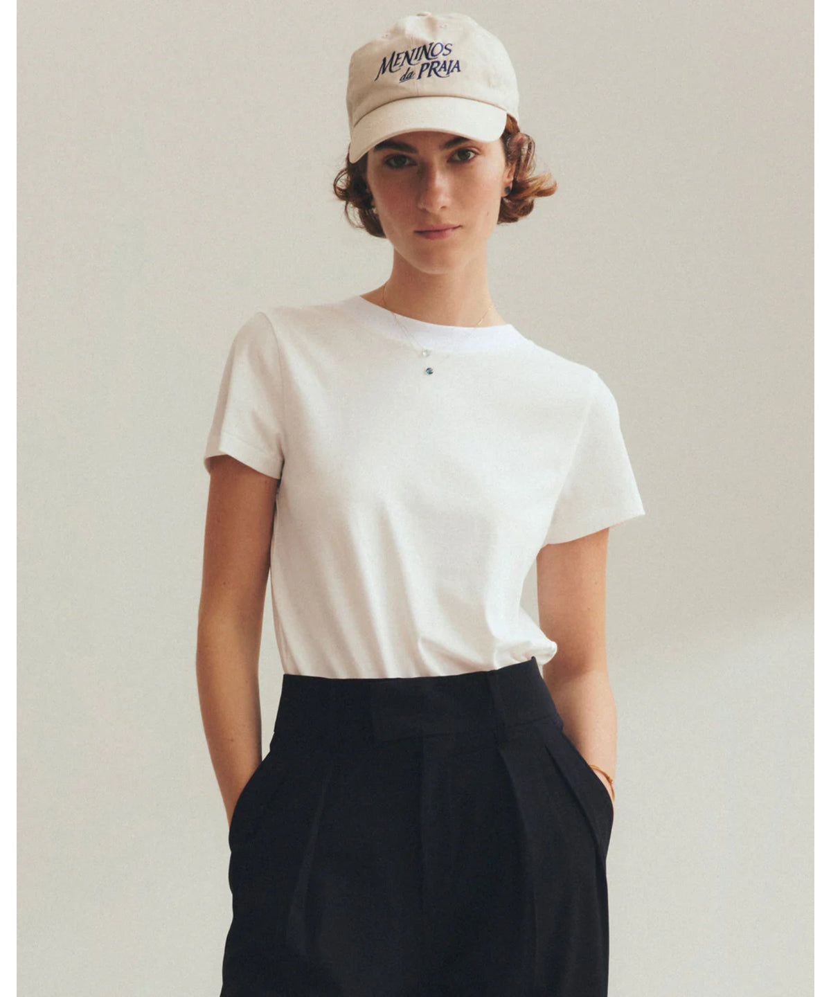COMPACT TEE