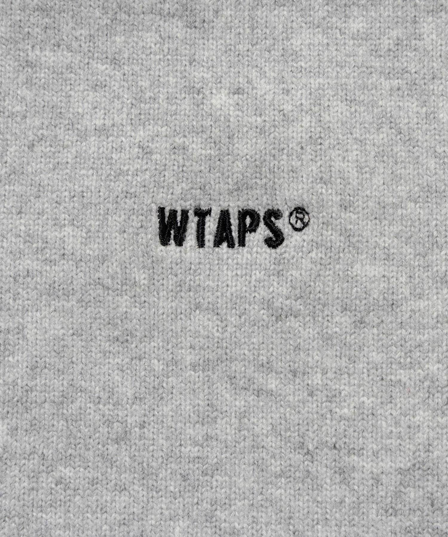 HOODIE / SWEATER / NYCO