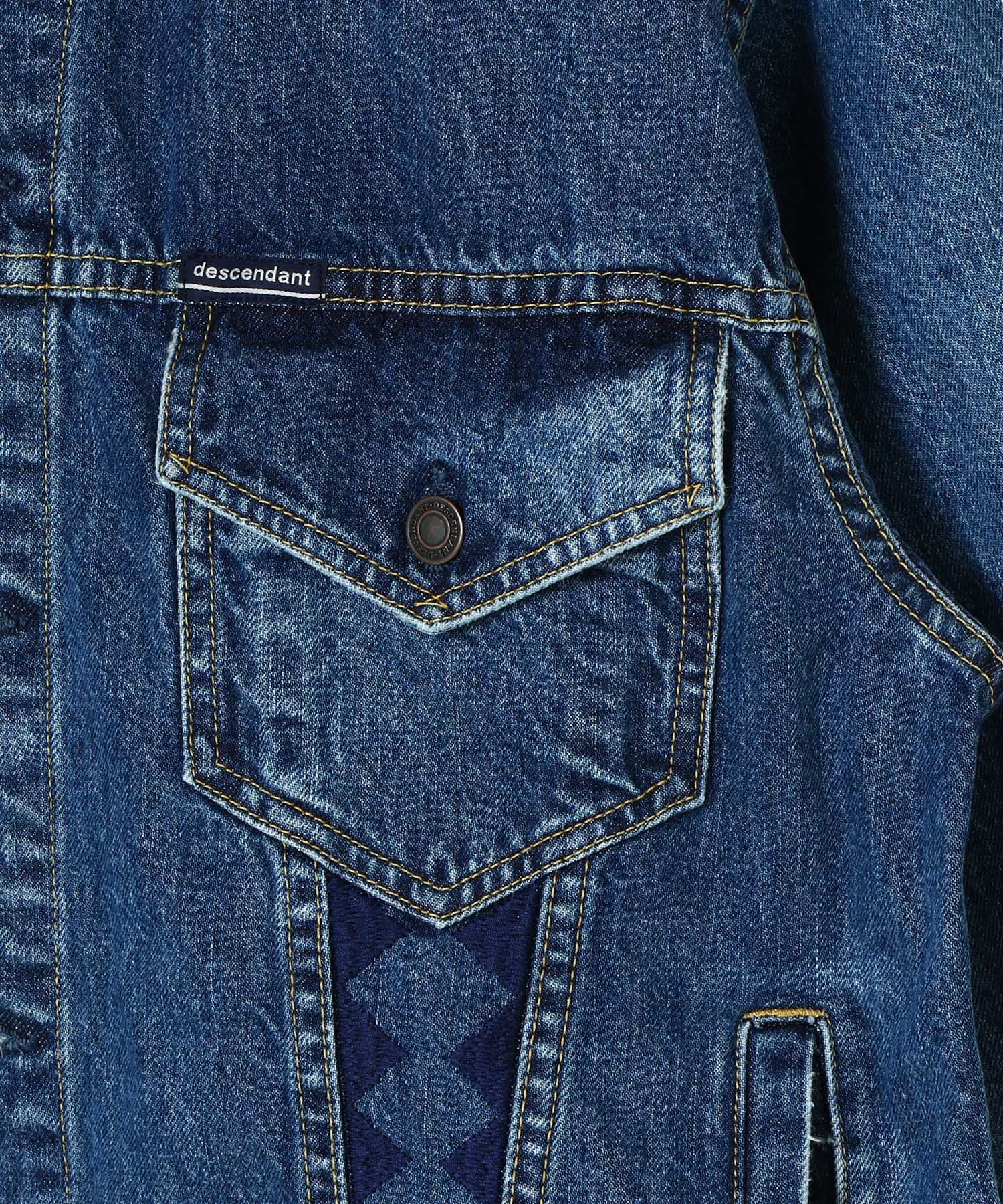 TRUCKER DENIM JACKET