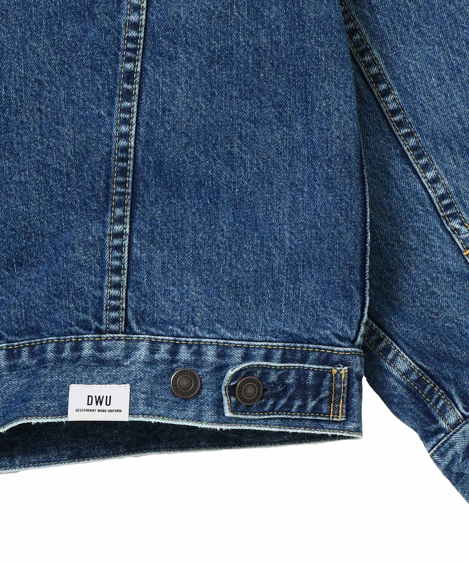 TRUCKER DENIM JACKET