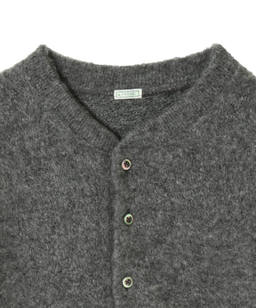 Cashmere Middle Gauge Henley Neck Sweater