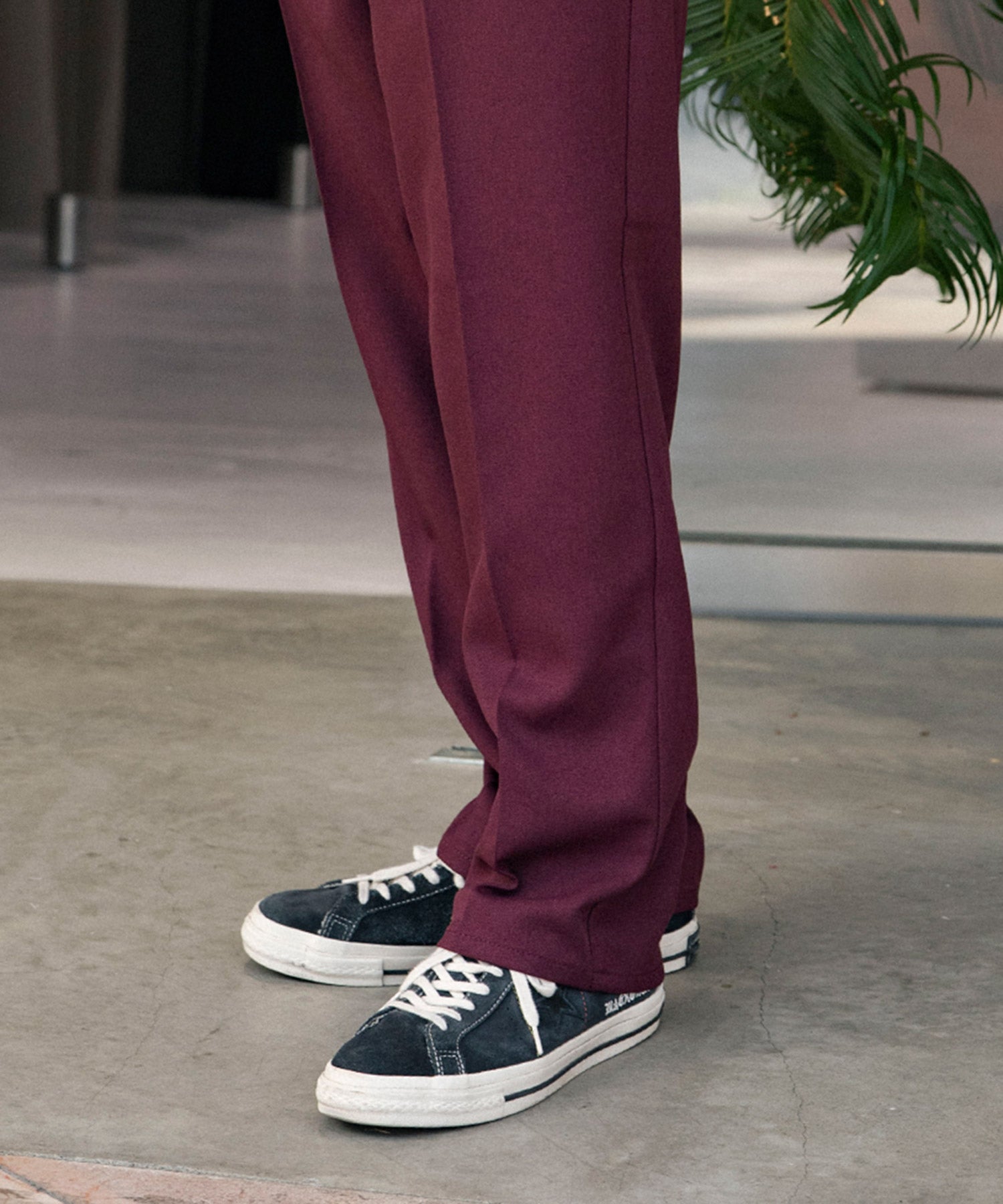 WRANGLER / WRANCHER DRESS JEANS