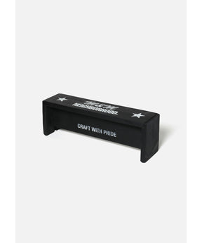 NH X M&M . BENCH