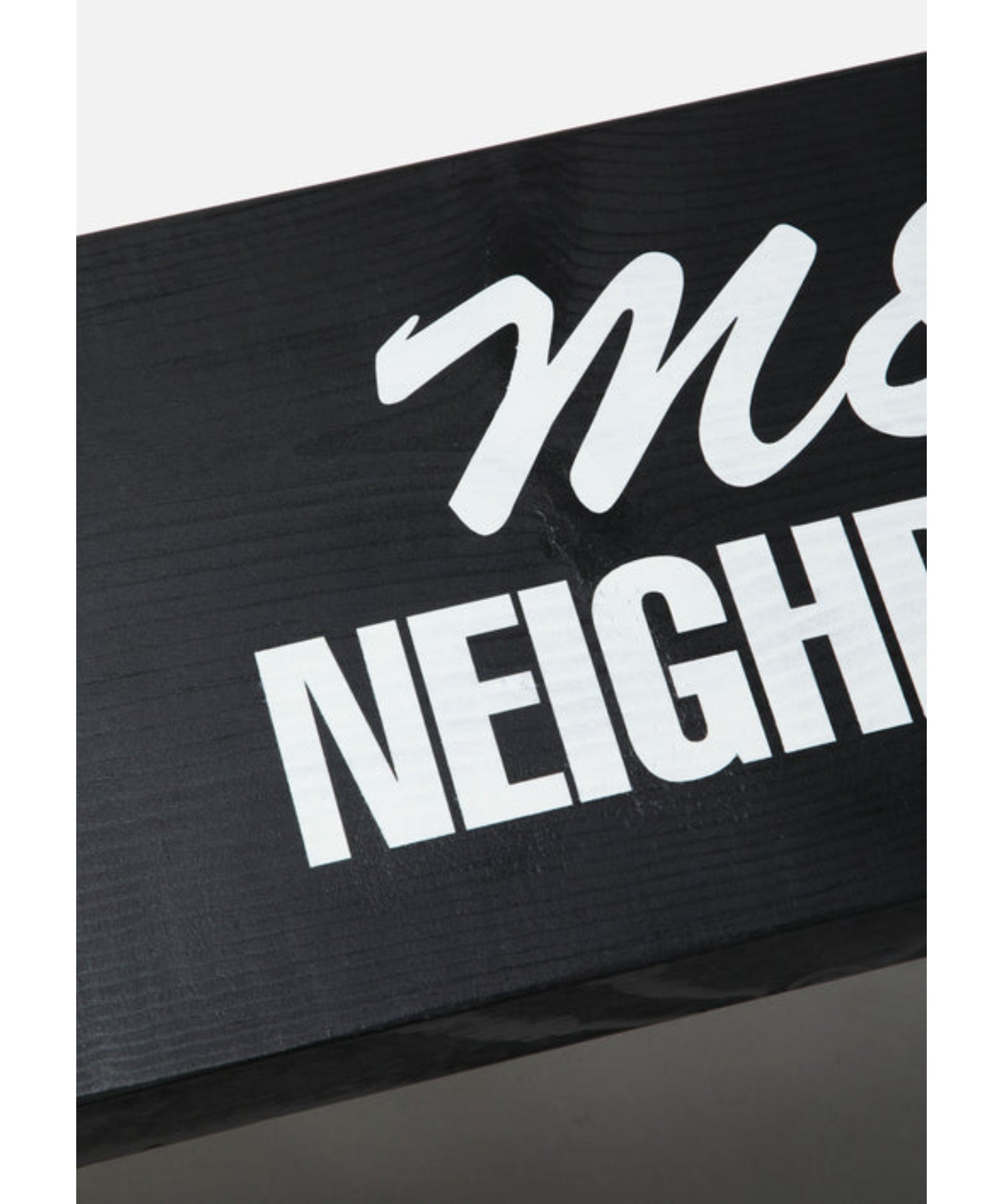 NH X M&M . BENCH