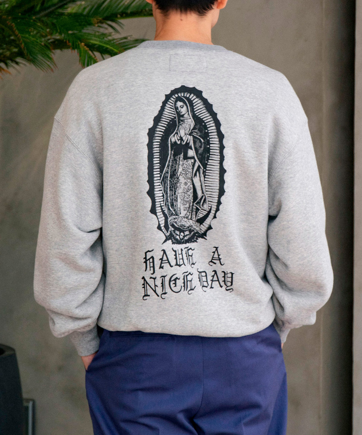 MIDDLE WEIGHT SWEAT SHIRT