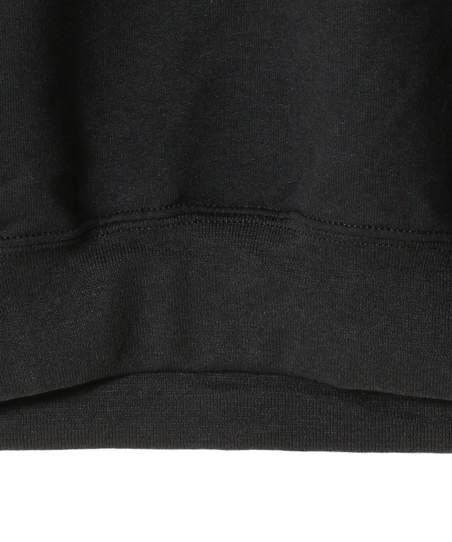 SWEAT SHIRT