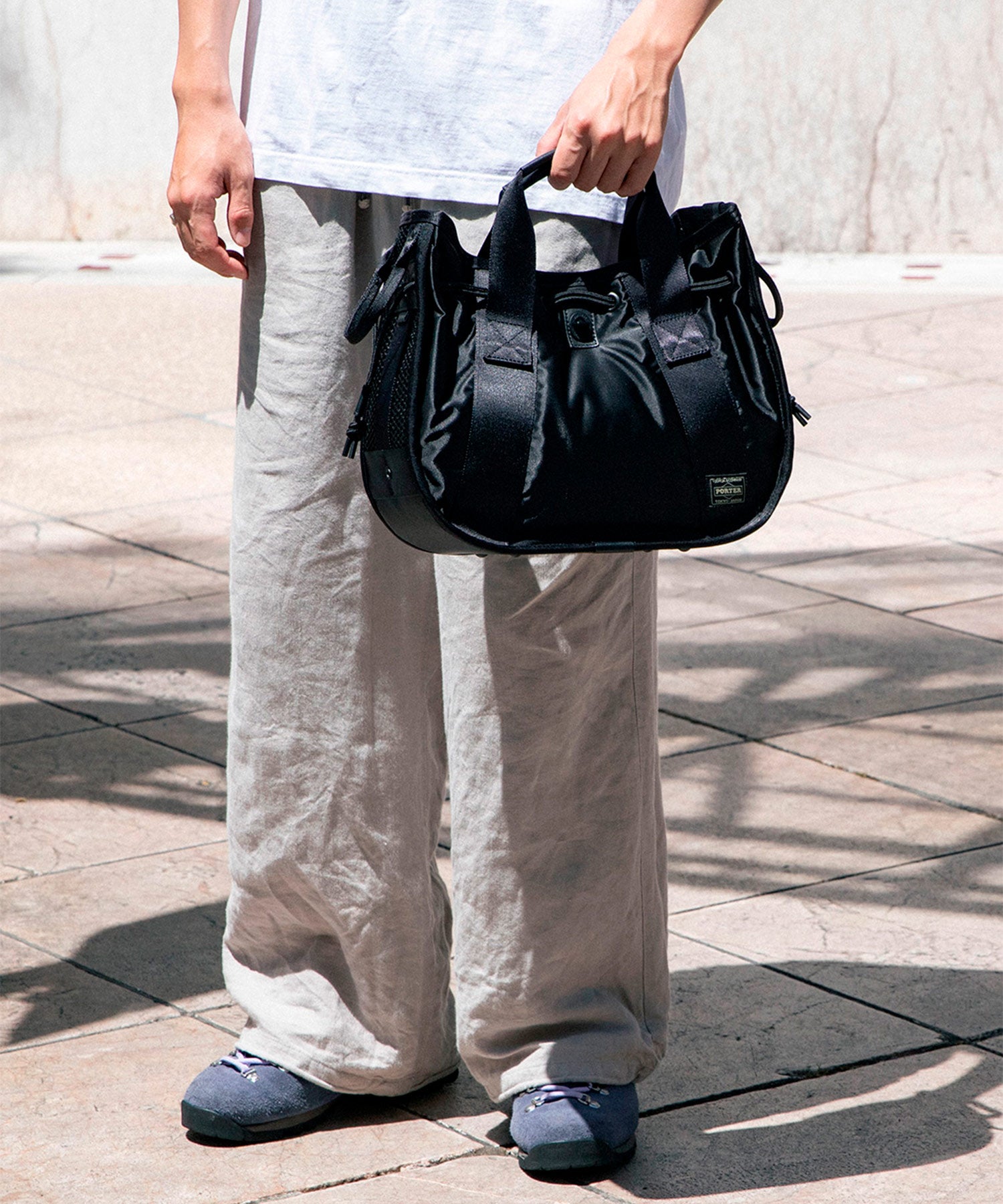 BOUNCE DRAWSTRING TOTE BAG