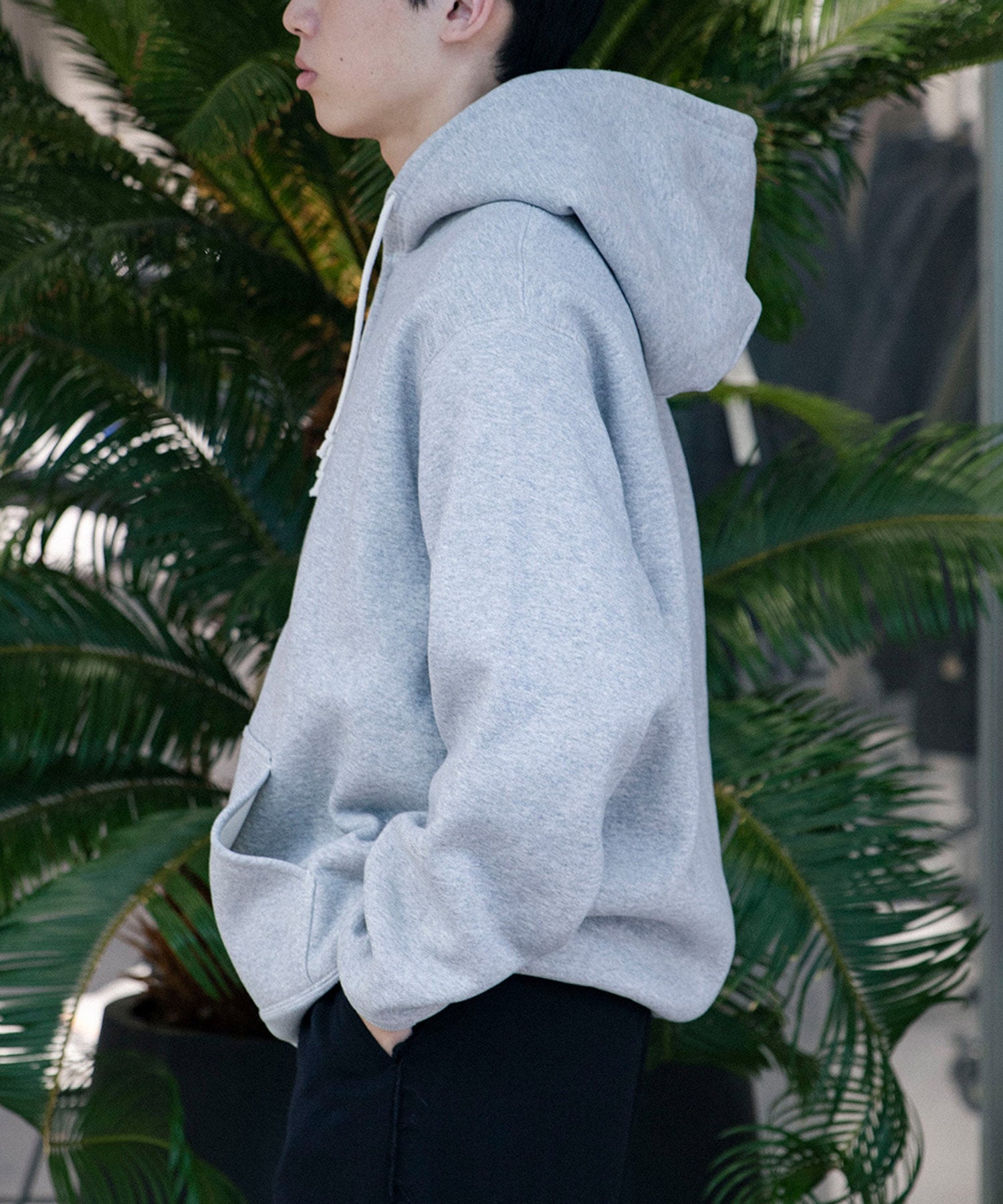 ZIPUP HOODIE GREY