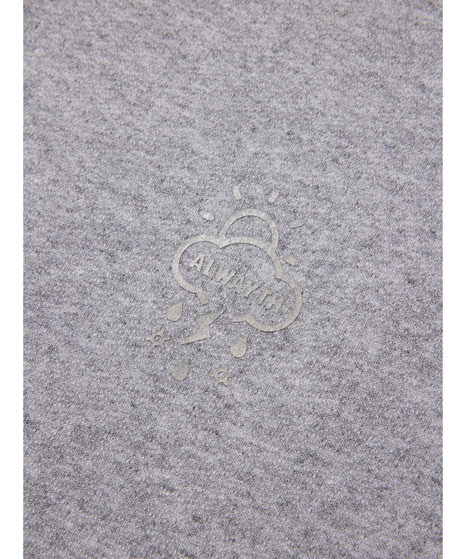 REFLECTIVE LOGO CREWNECK