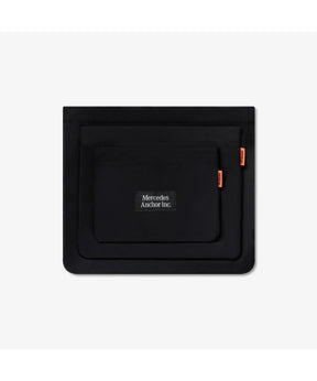 DETACHABLE ZIP POUCH SET