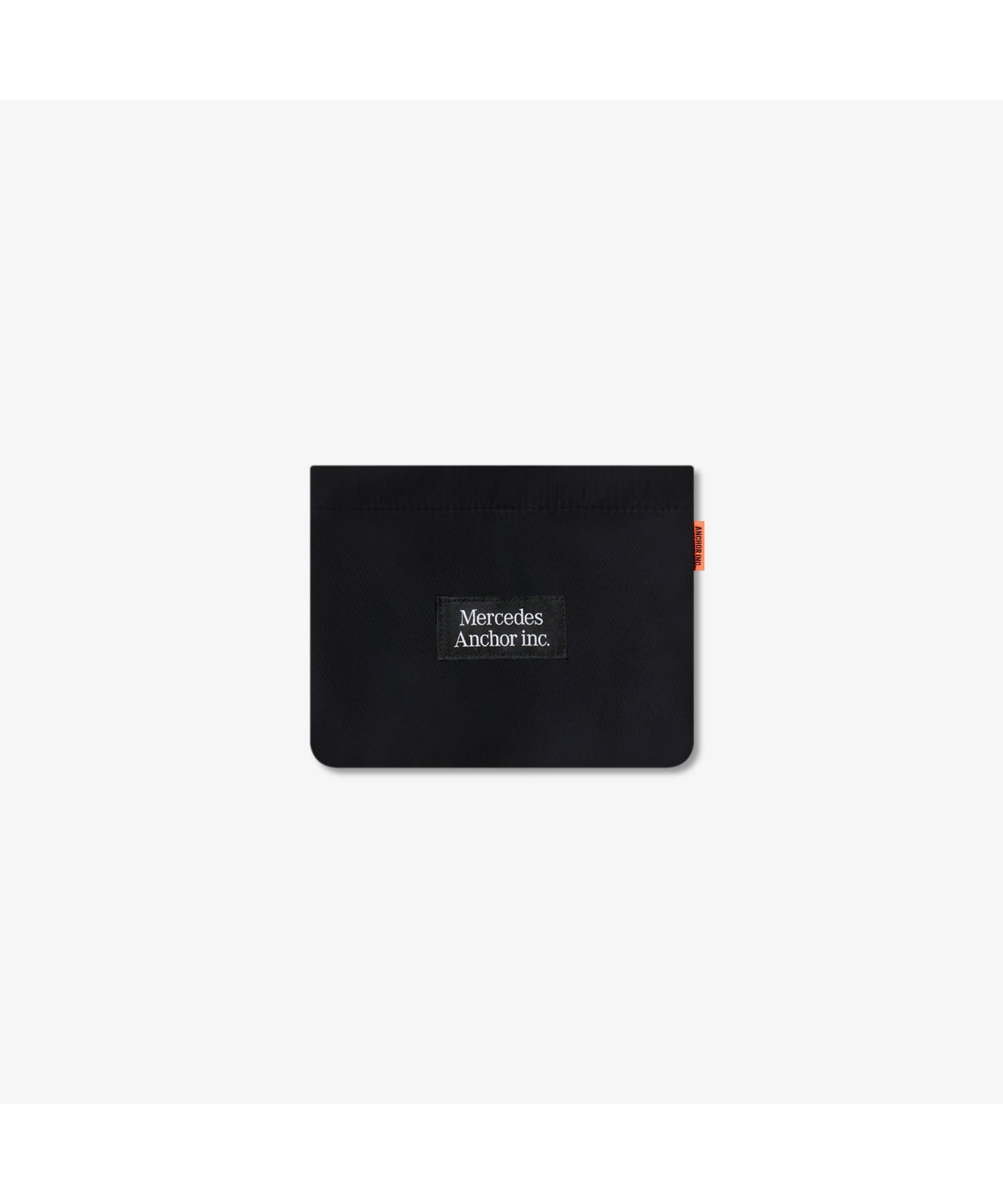 DETACHABLE ZIP POUCH SET