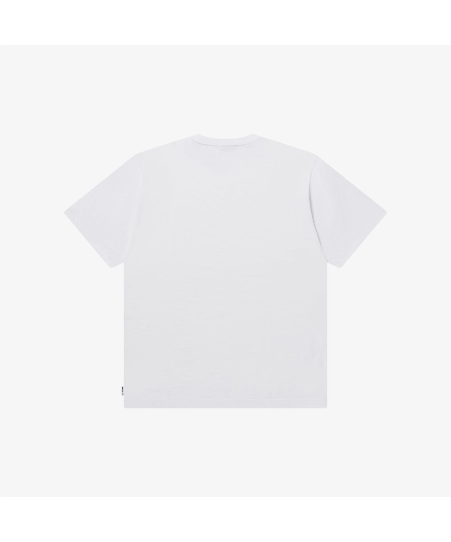 SMALL LOGO POCKET TEE