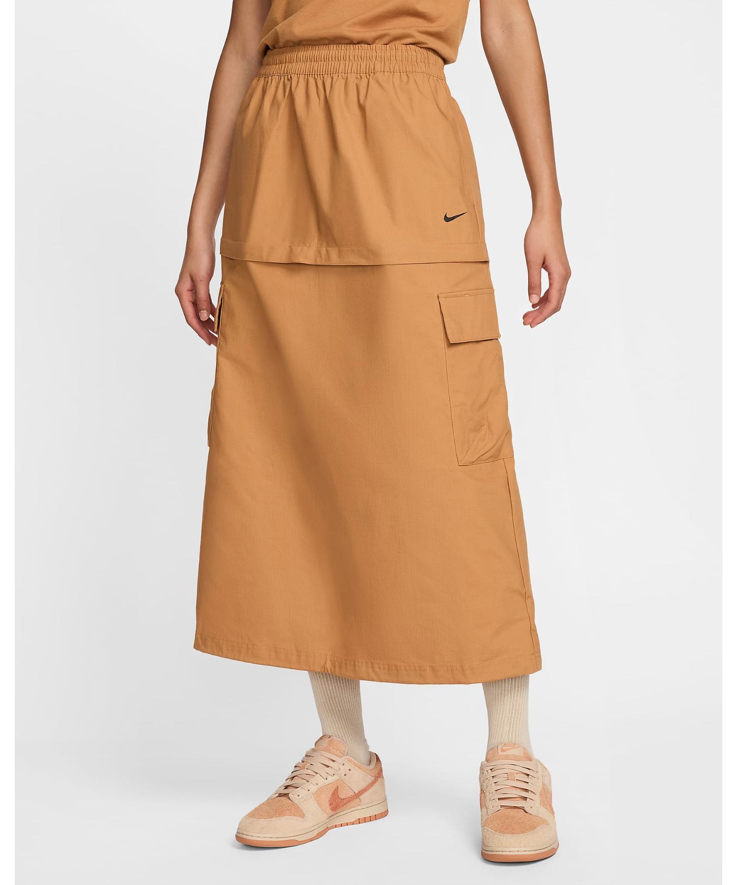 Wmns NSW Essential Midrise Woven Cargo Midi Skirt