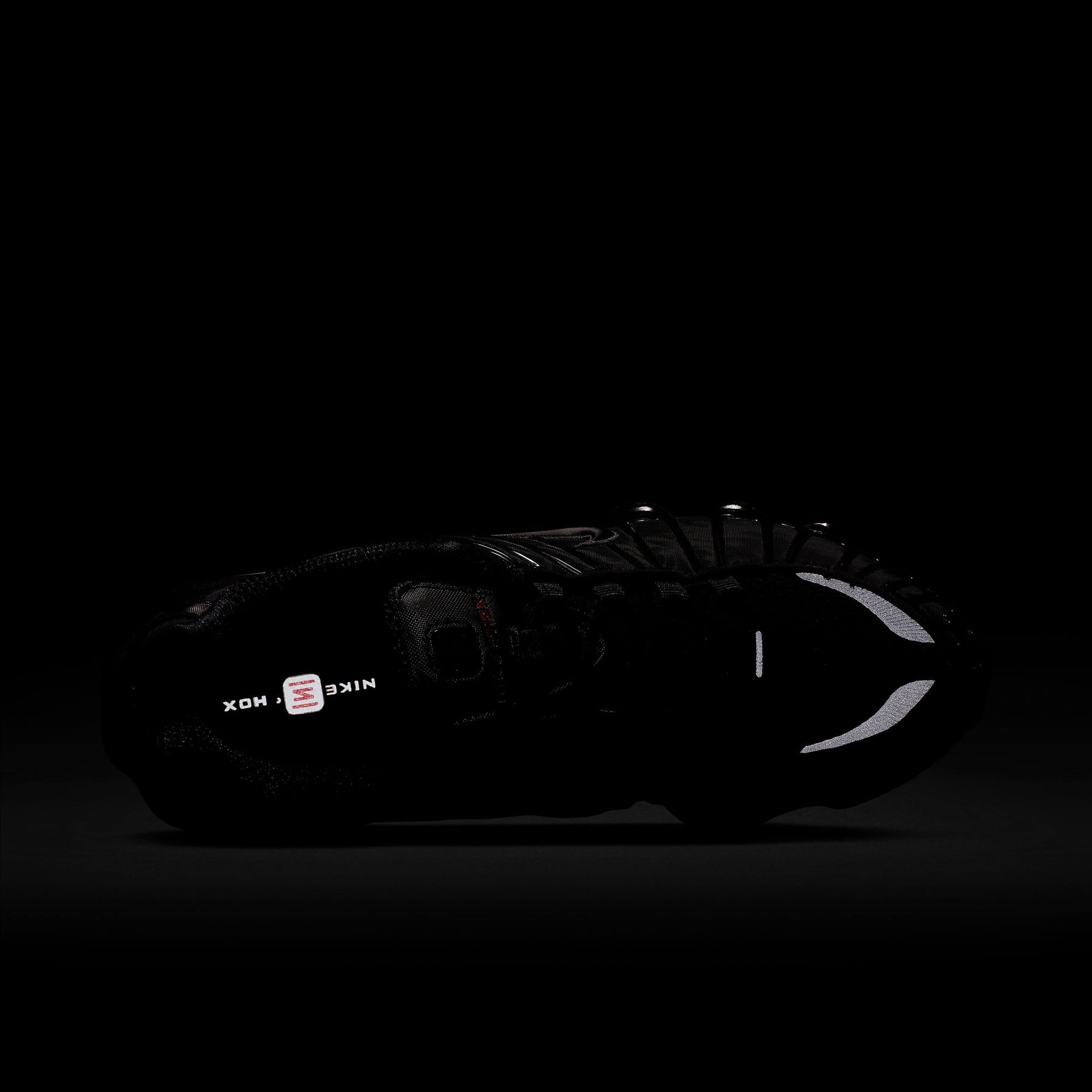 NIKE SHOX TL