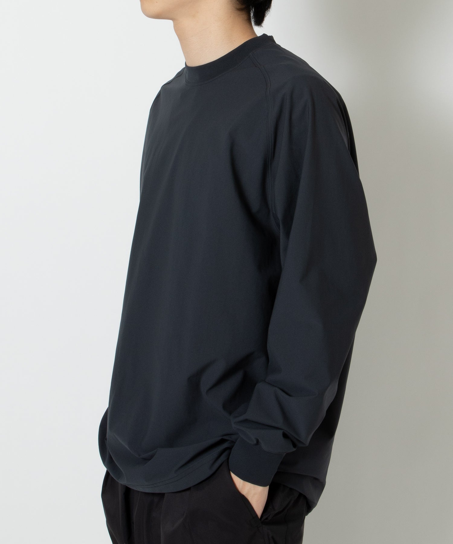 TECH LIGHT WEIGHT L/S TEE