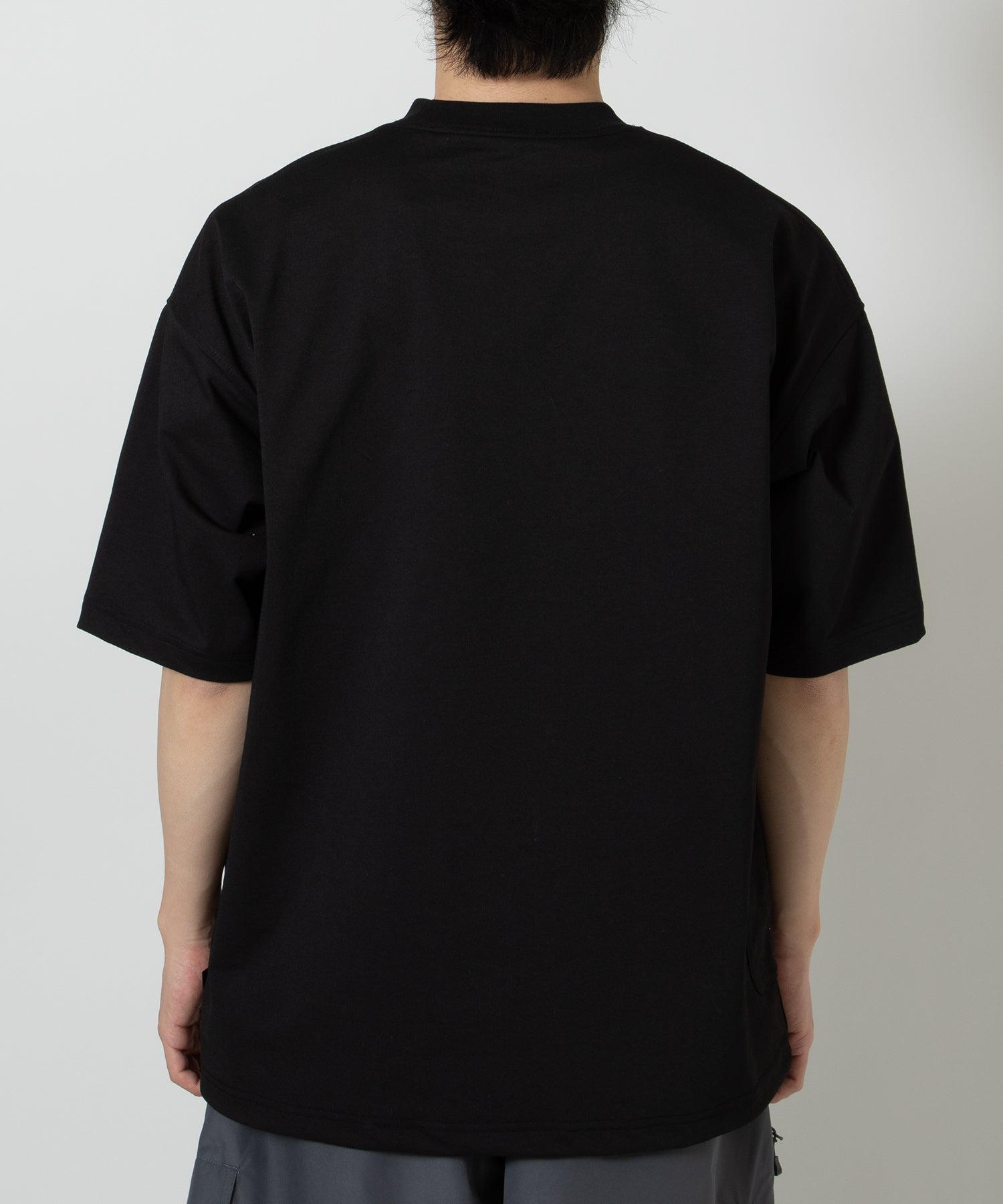 TECH SIDE POCKET S/S TEE