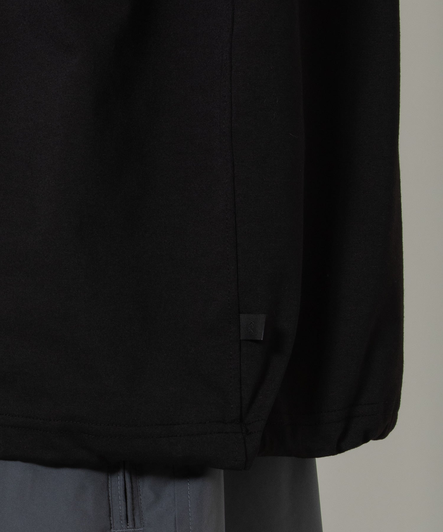 TECH SIDE POCKET S/S TEE