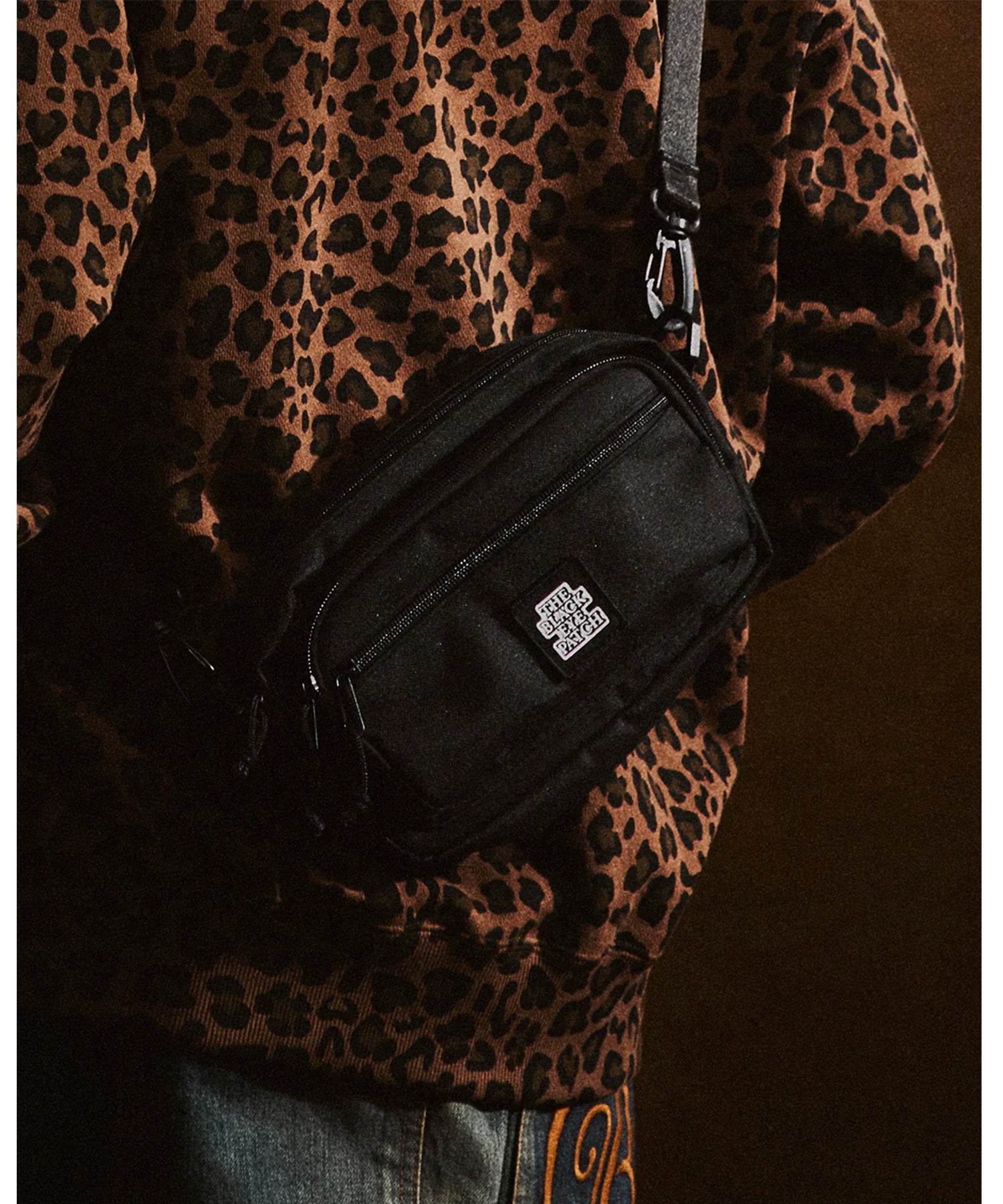 OG LABEL SHOULDER BAG - Black Eye Patch (ブラックアイパッチ) - bag