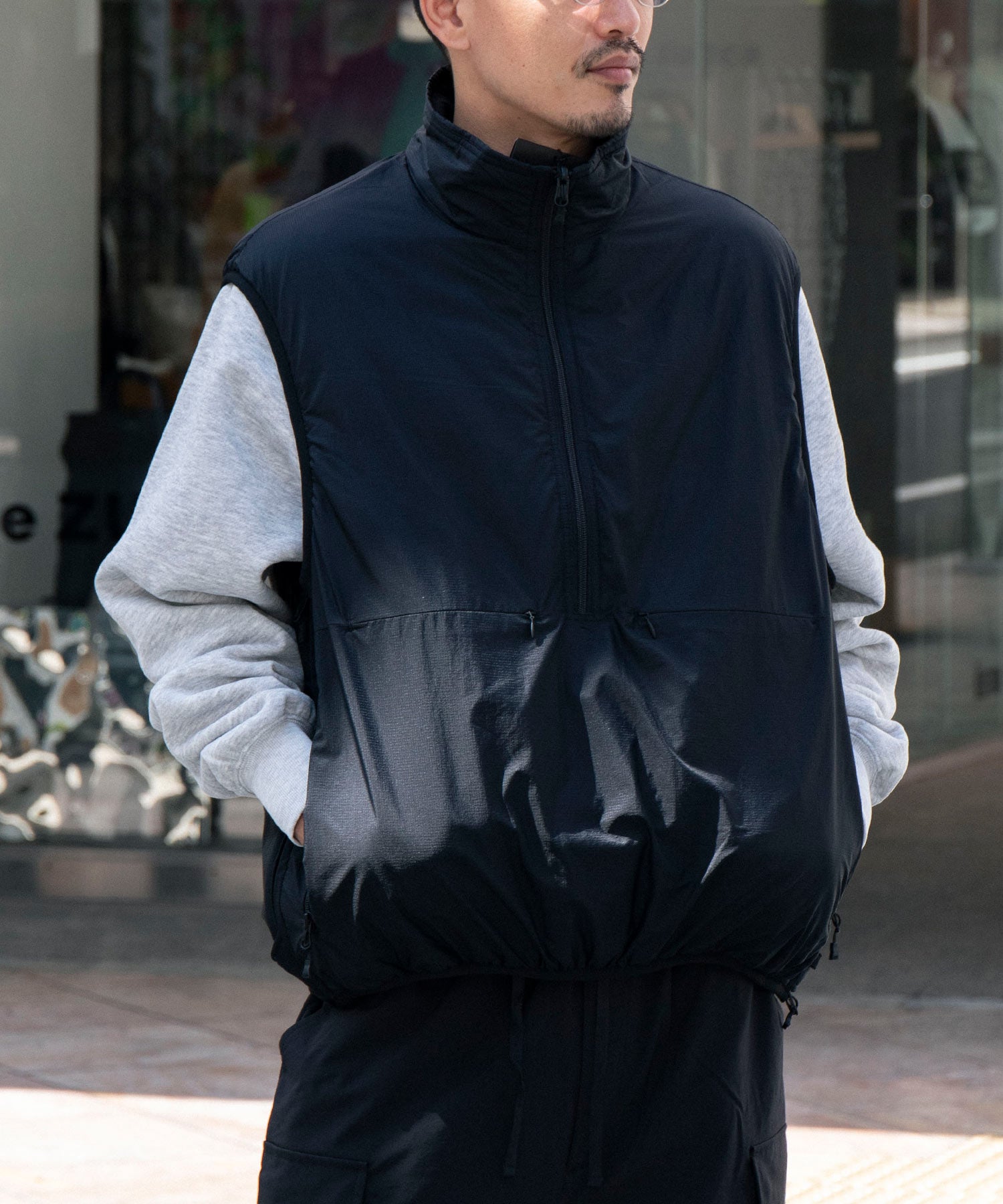 TECH REVERSIBLE PULLOVER PUFF VEST - トップス