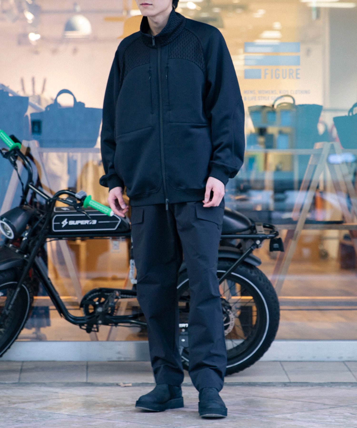 TAPERED PANTS