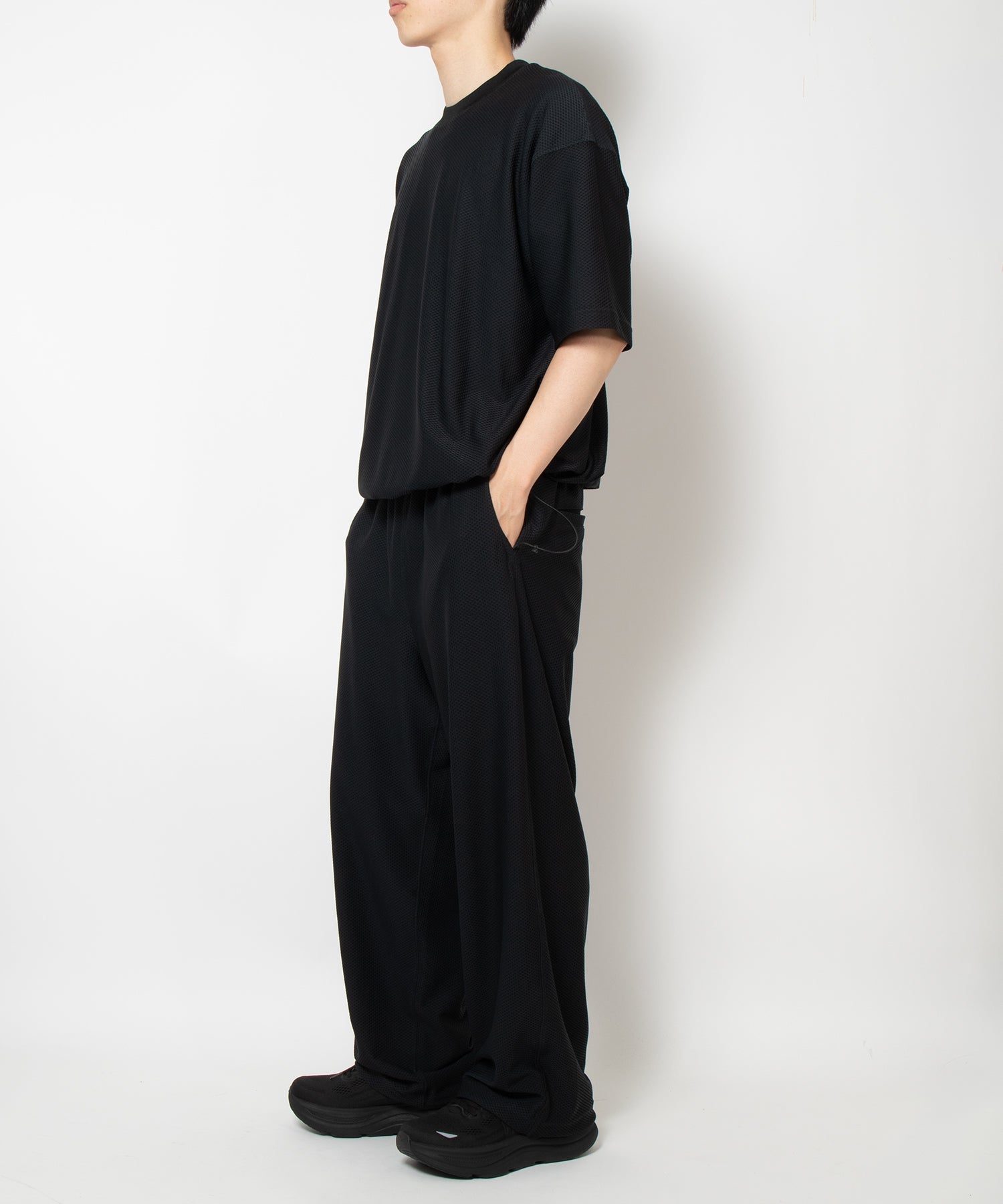 TECH MESH PANTS