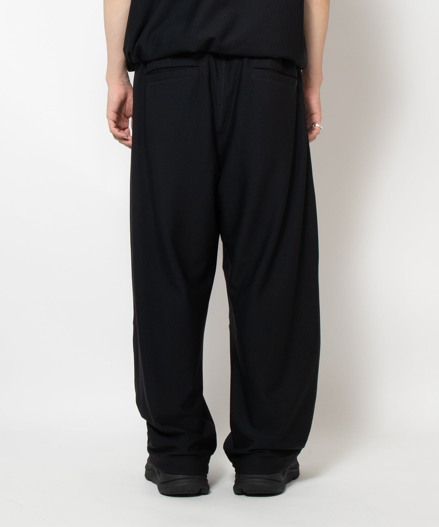 TECH MESH PANTS