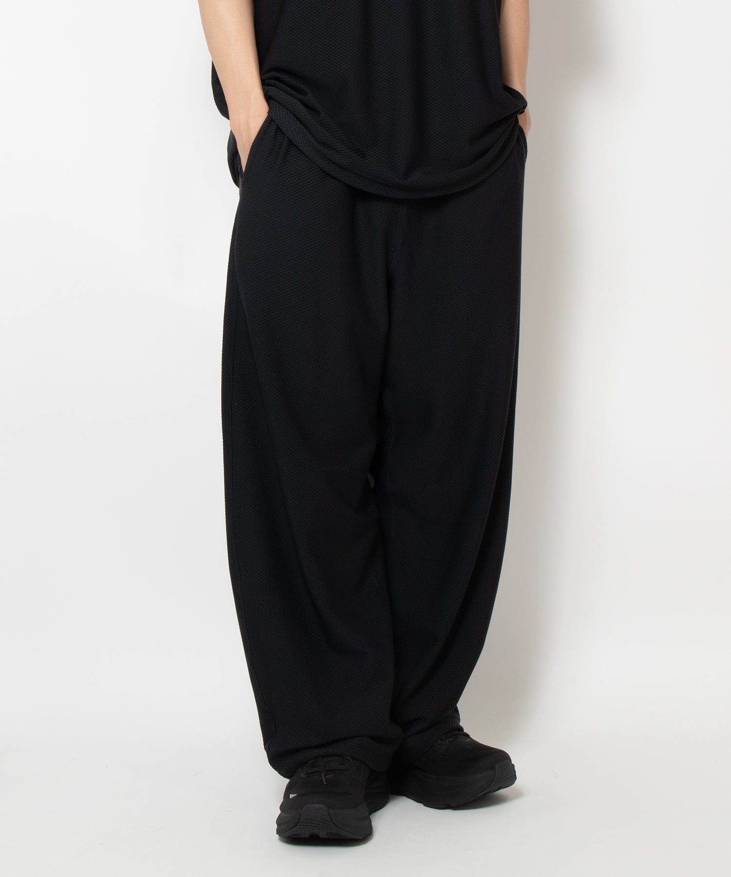 TECH MESH PANTS