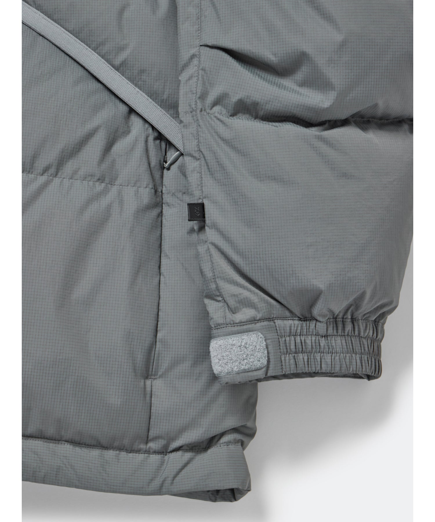 TECH ALPINE DOWN PARKA