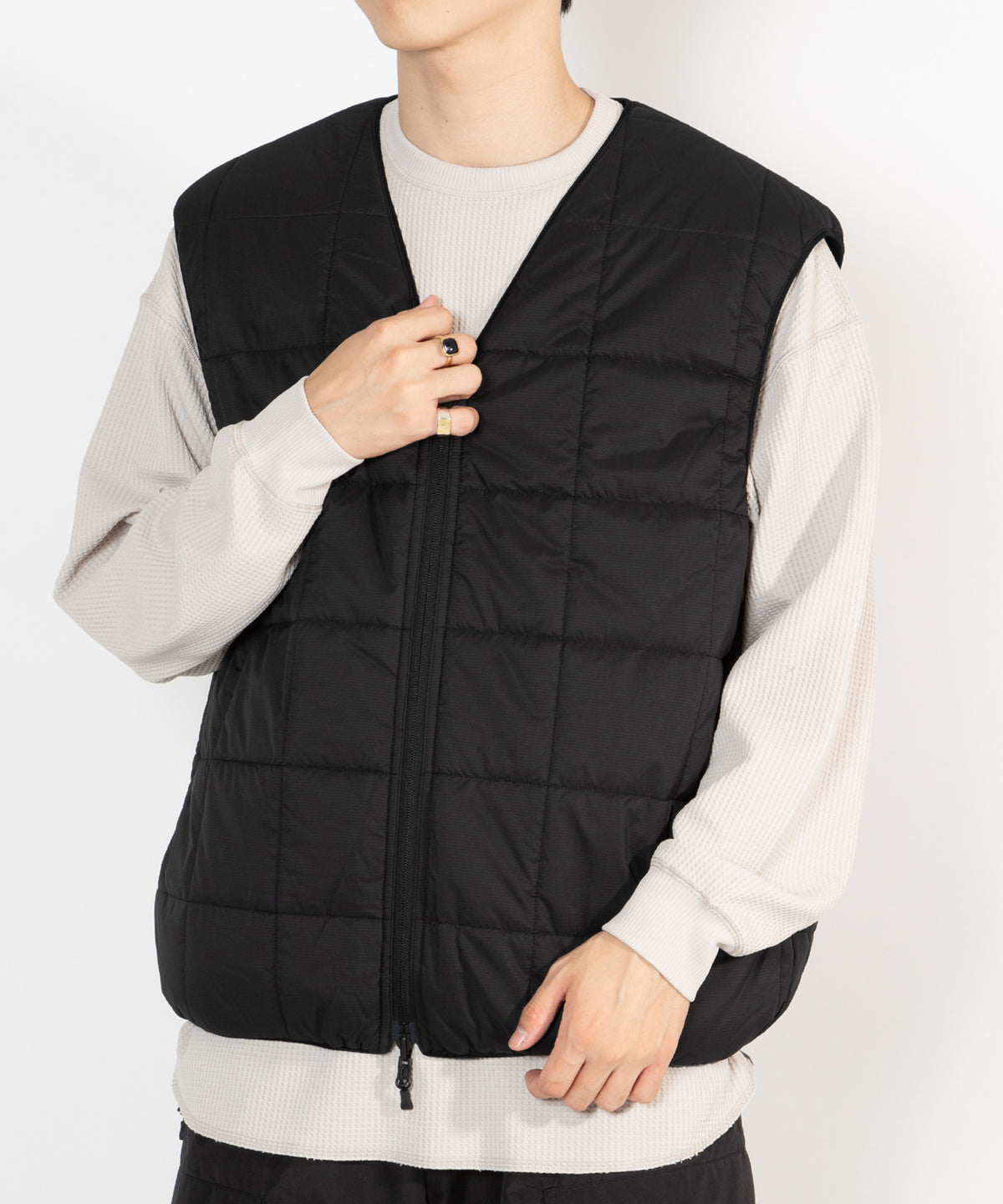 TECH PERTEX REVERSIBLE HIKER VEST <3M撥⽔中綿>