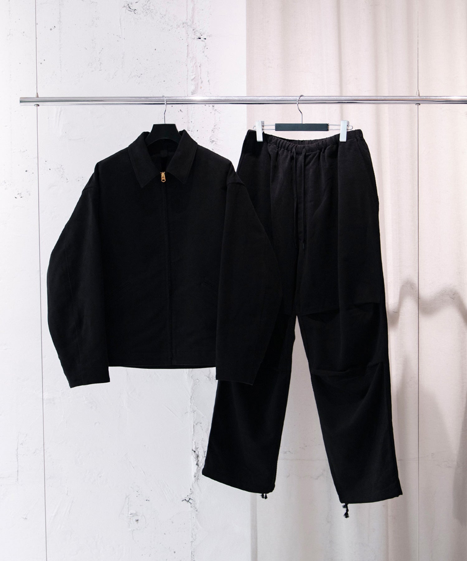 モールスキン ジップショートジャケット