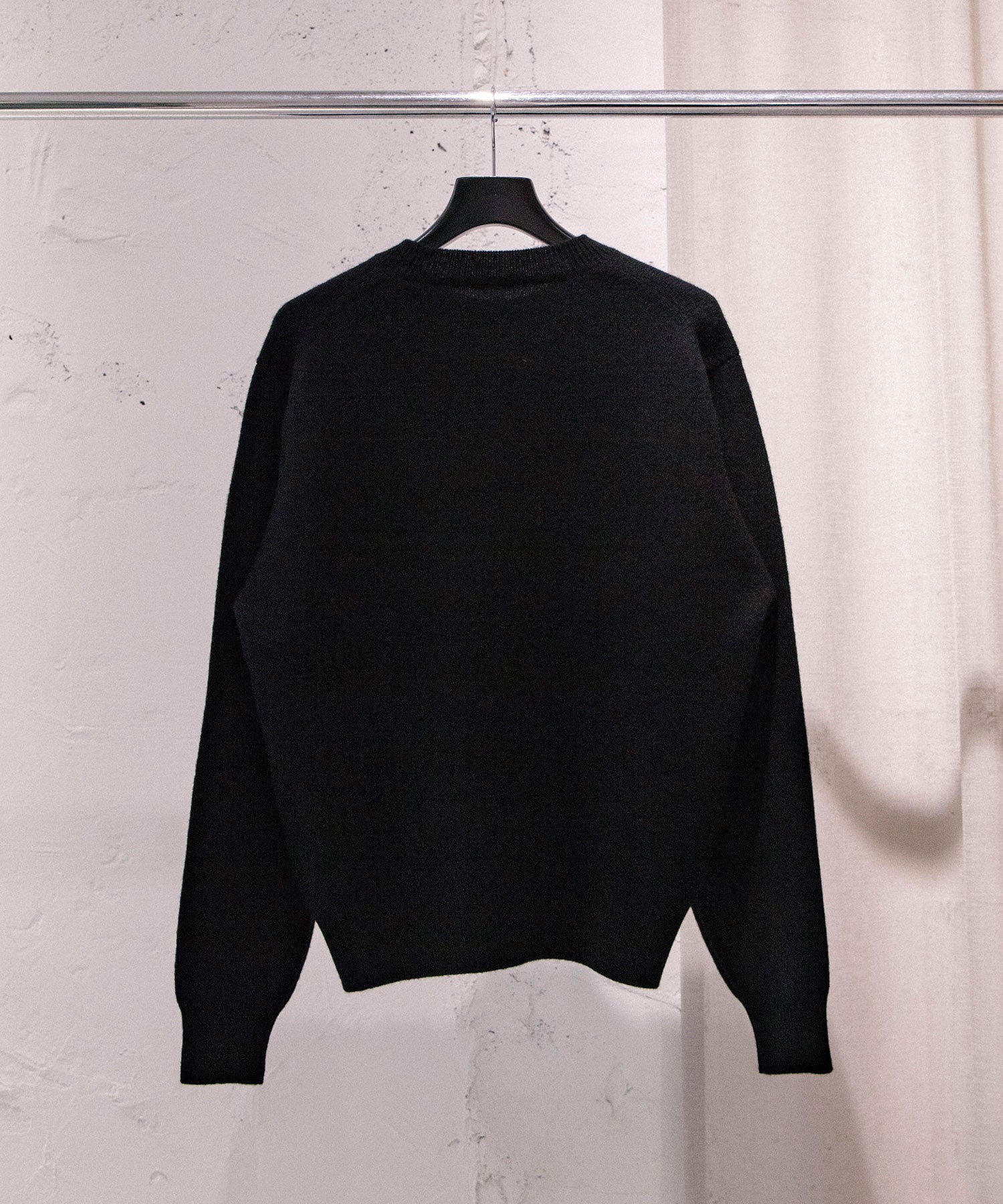 ラムズウール クルーネックニット