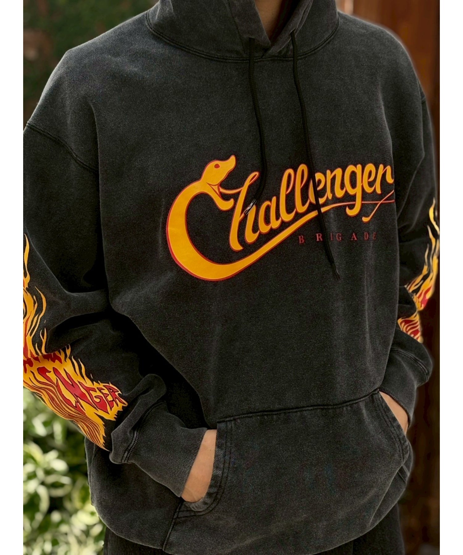 SNAKING LOGO HOODIE