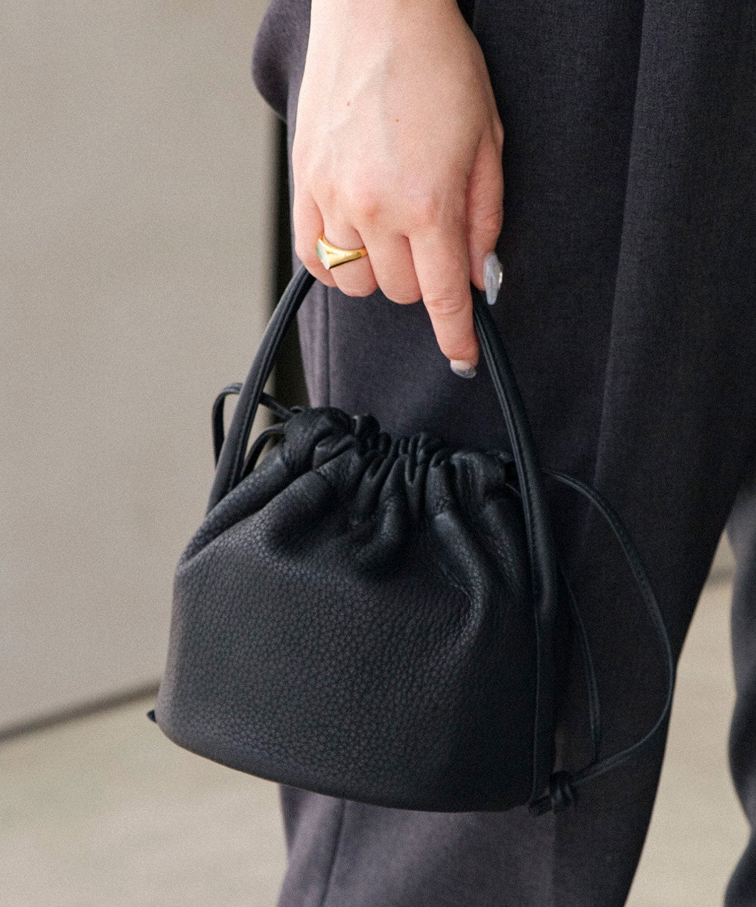 HANDLE POUCH : MINI