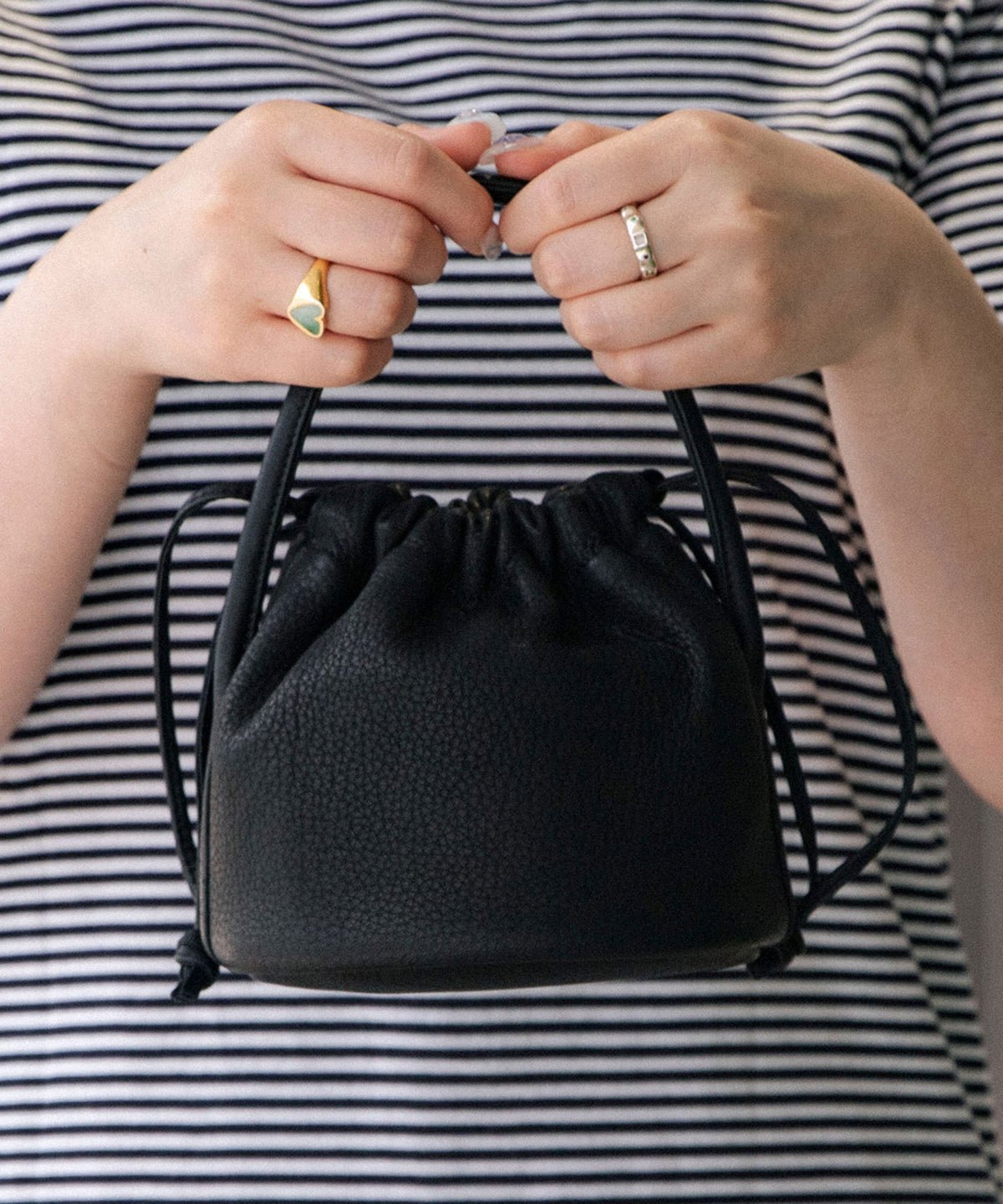 HANDLE POUCH : MINI