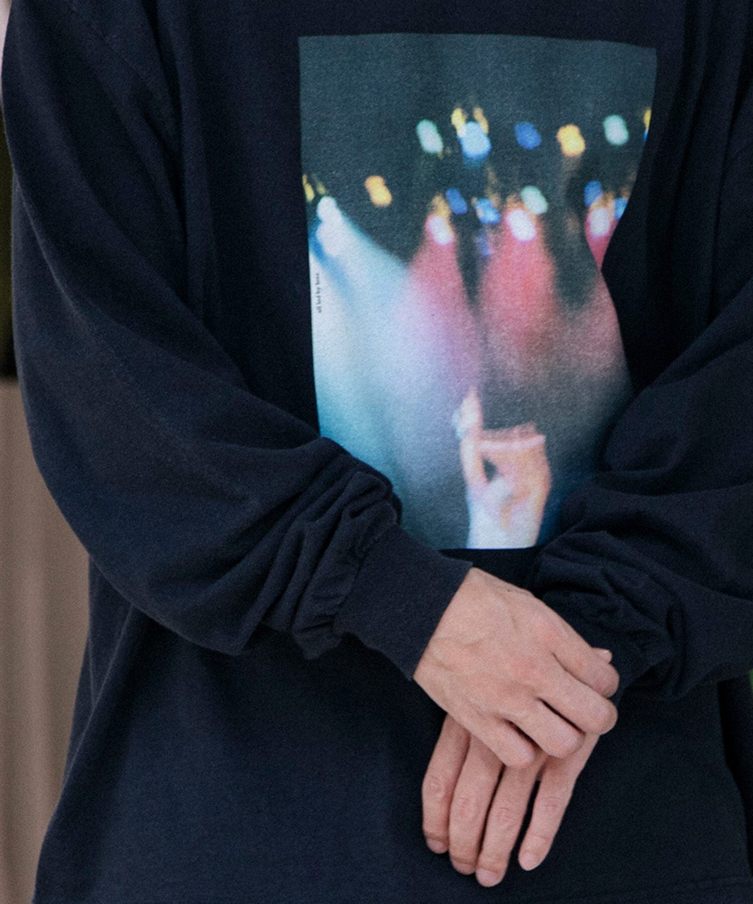 Live Your Life L/S TEE (BLEACH)