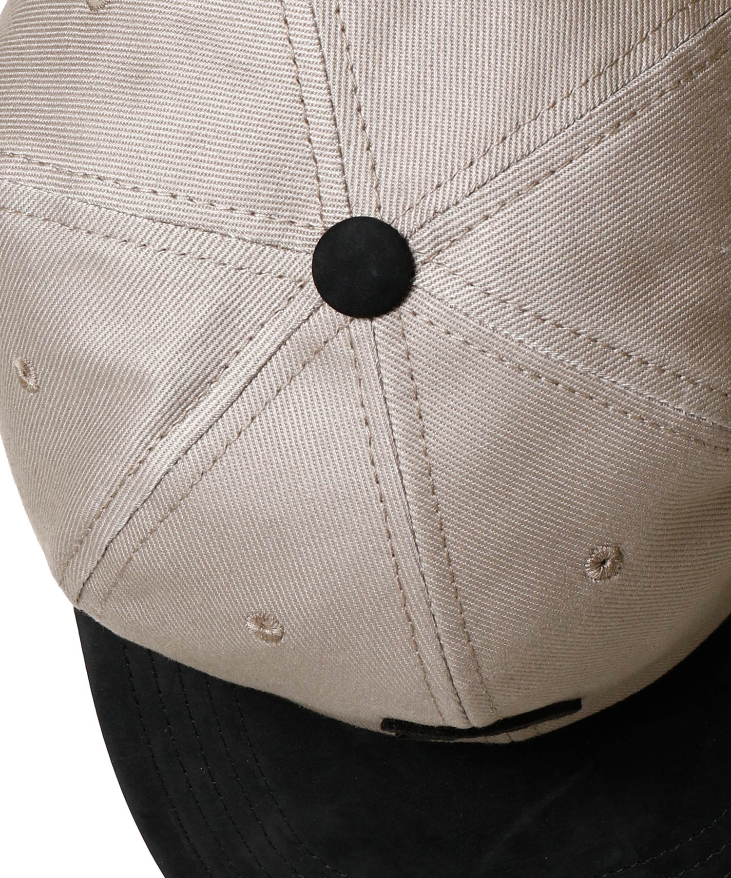 FIGURE x H.W.DOG BASEBALL CAP