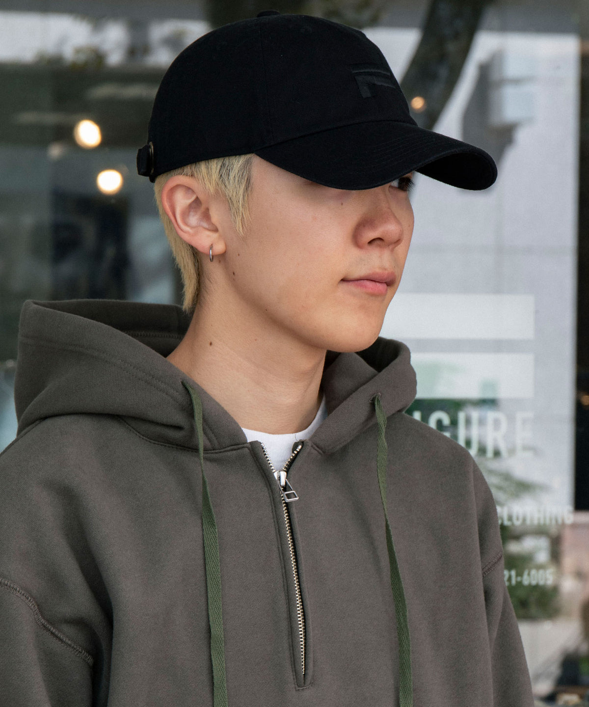 spicy gem. × FIGURE Embroidery Polo Cap
