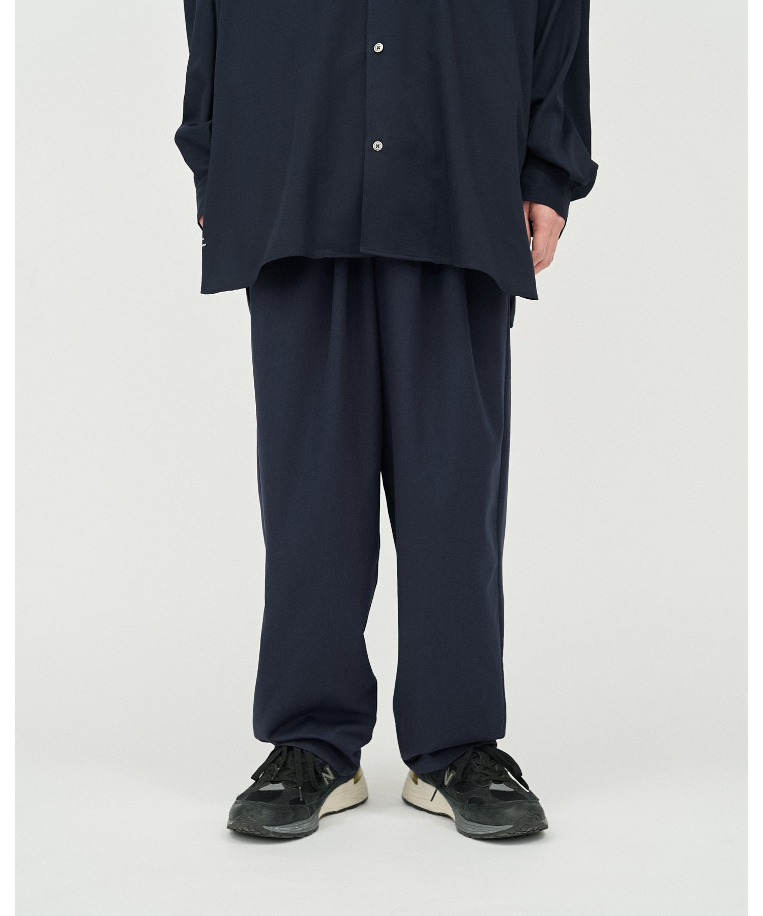 COOLFIBER TWO TUCK EASY PANTS
