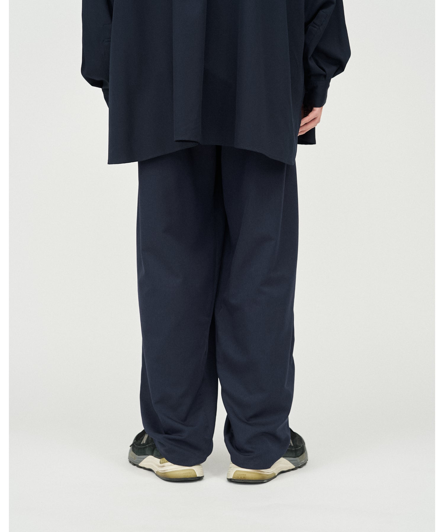 COOLFIBER TWO TUCK EASY PANTS