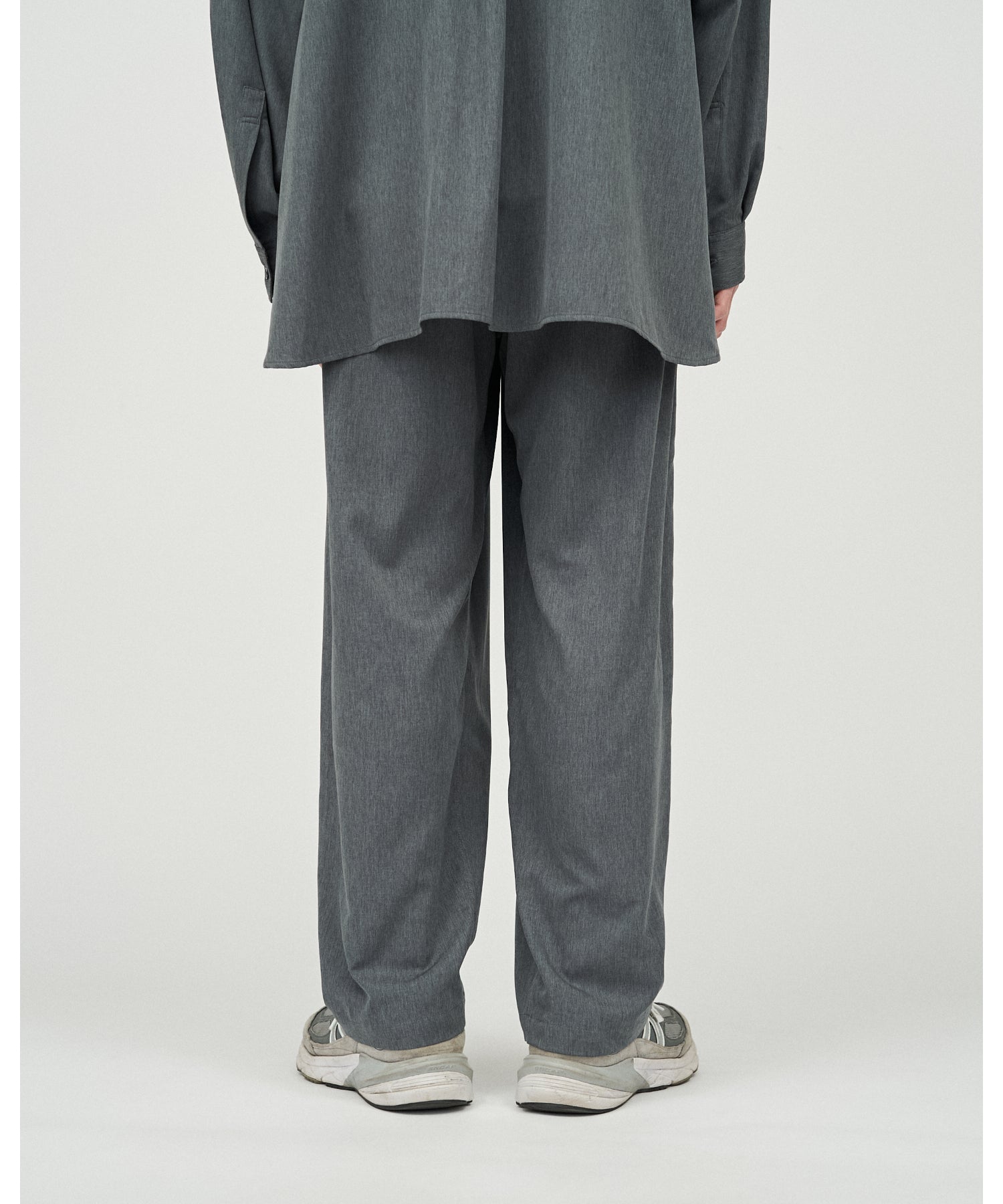 COOLFIBER TWO TUCK EASY PANTS
