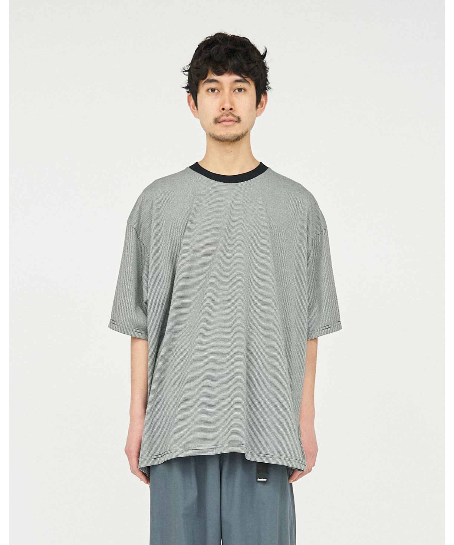 MICRO BORDER S/S TEE