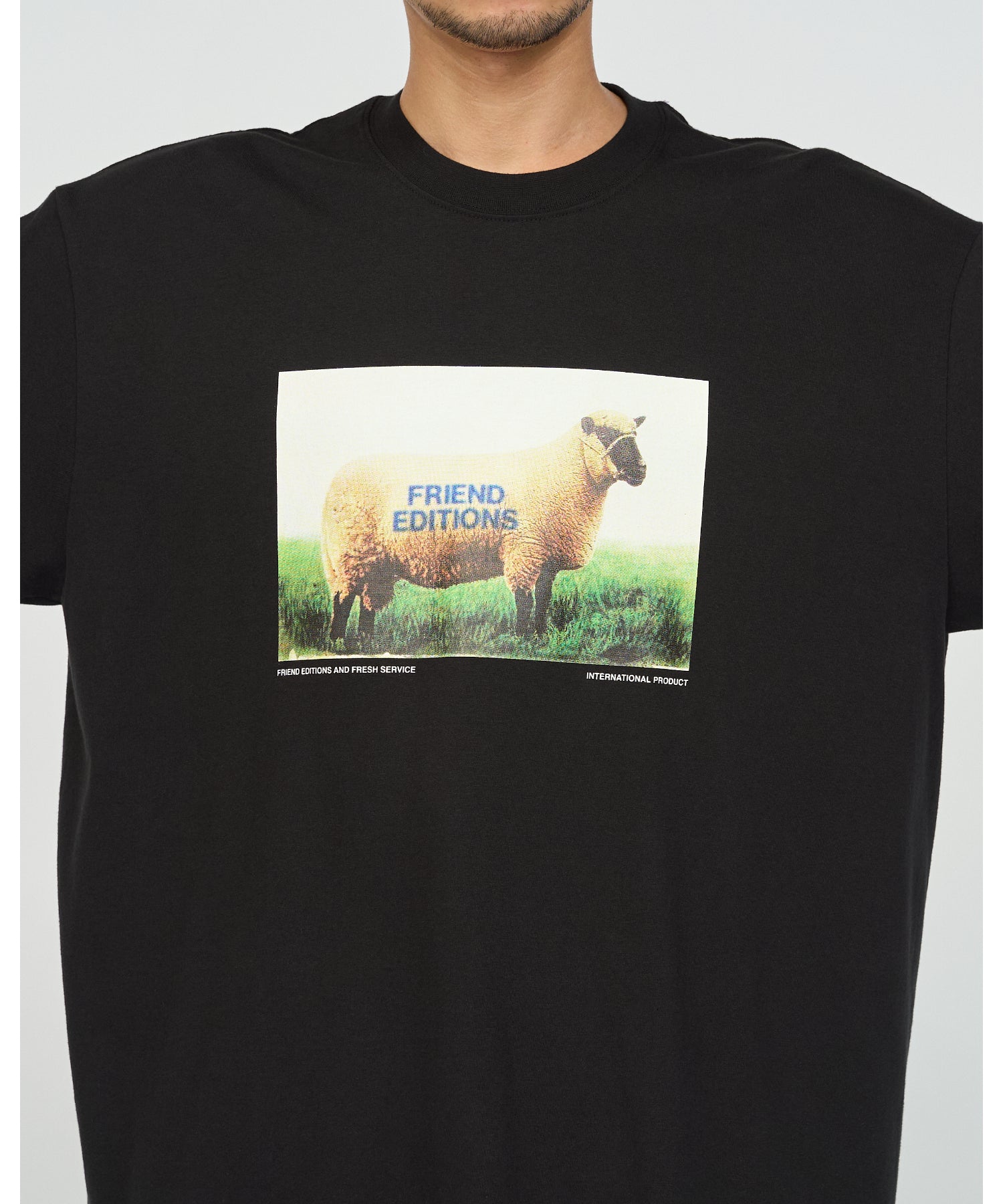 FRIEND EDITIONS × FreshService CORPORATE S/S TEE SHEEP