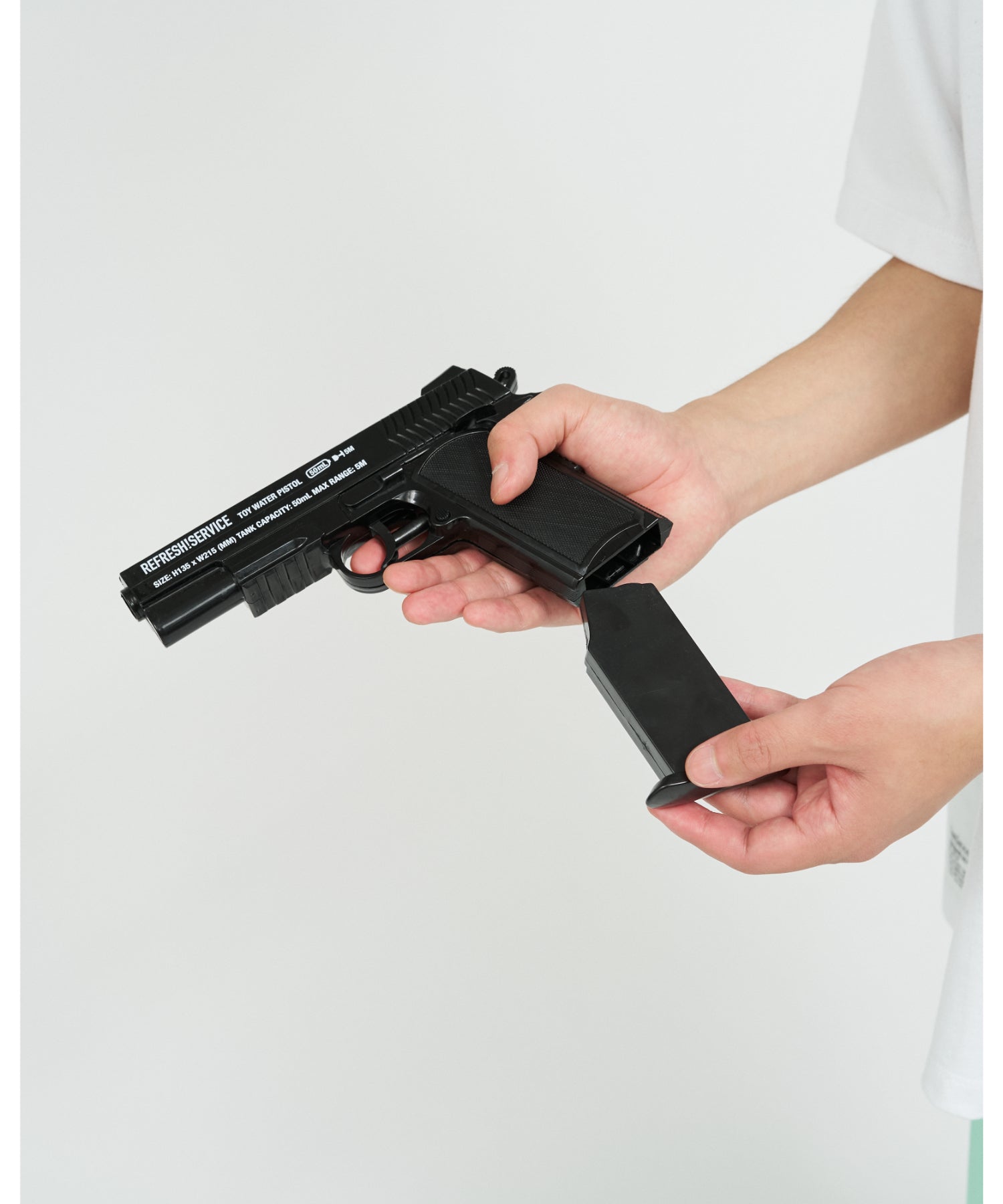 TOY WATER PISTOL