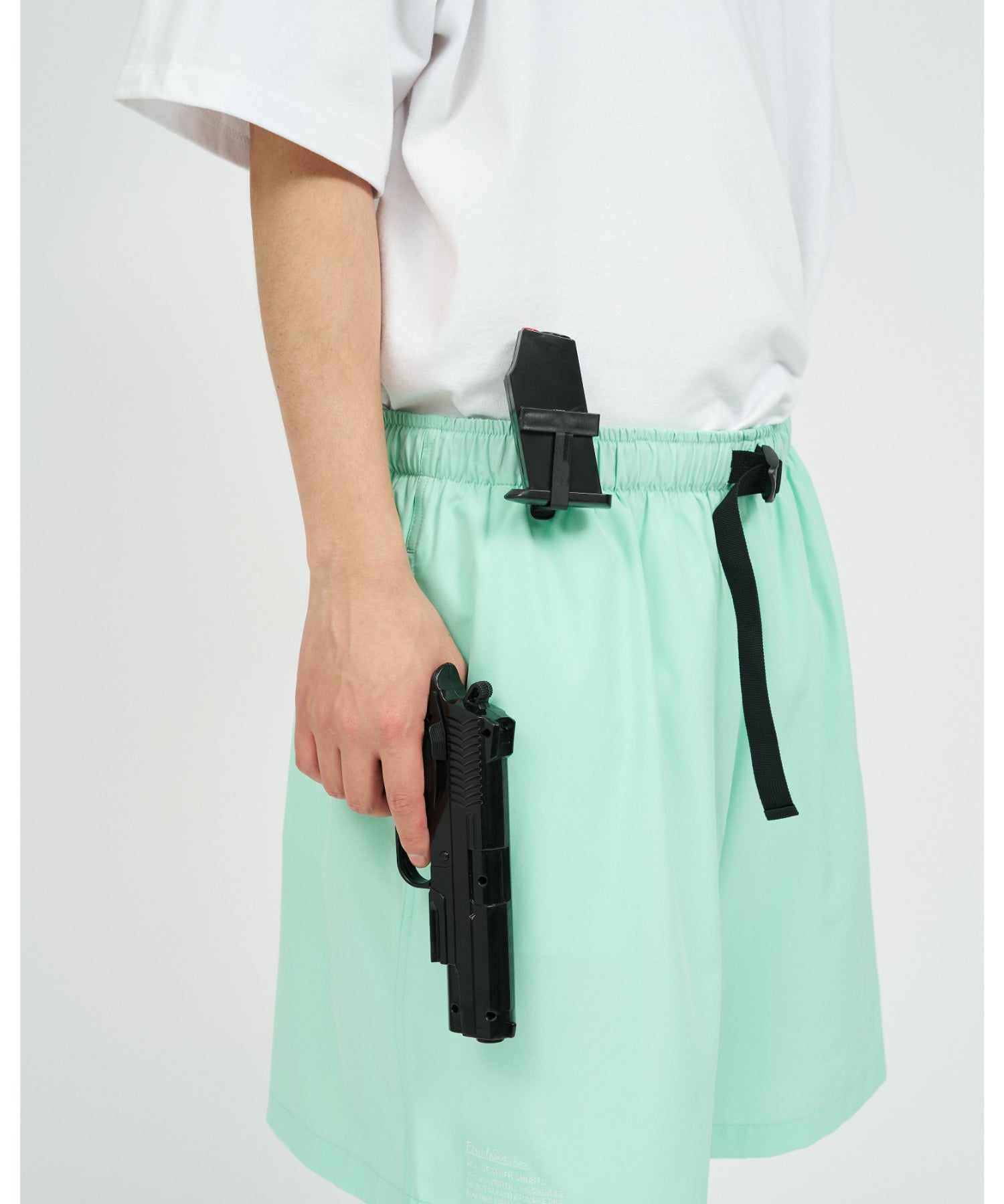 TOY WATER PISTOL