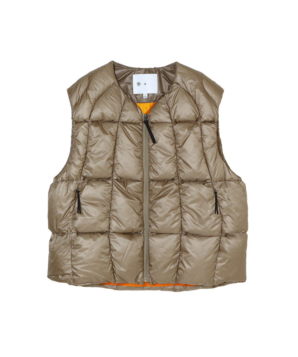 Three-Dimensional Down Light Vest