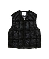 Three-Dimensional Down Light Vest